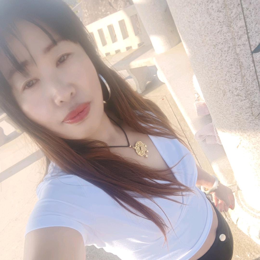 ꧁꫞零刘小红💞度꫞꧂🦄