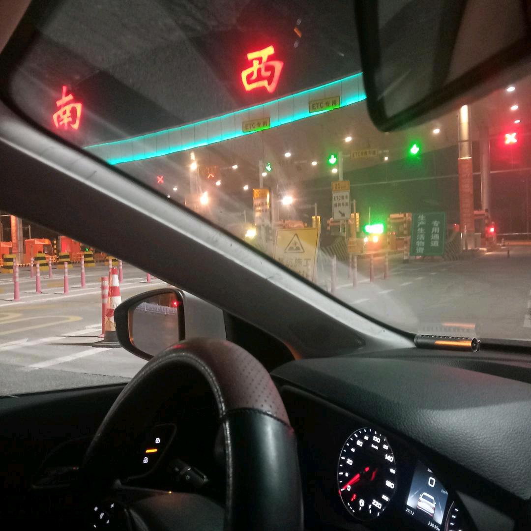 玩笑中，总是藏着真心话