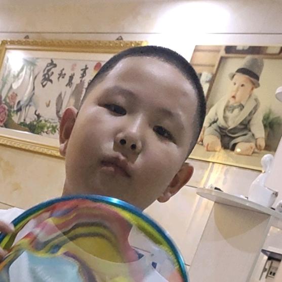 呼噜的声音，