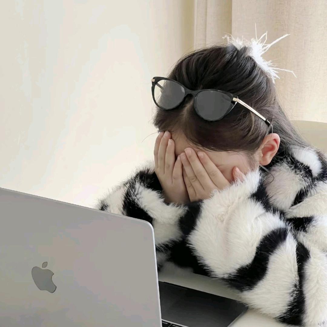 那个女人叫小美