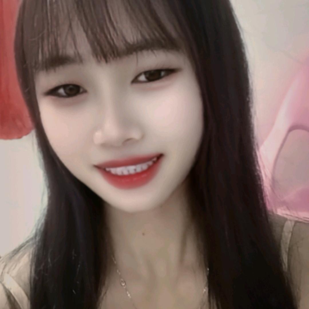 ສີ:ຂາຍຜັກລາວ