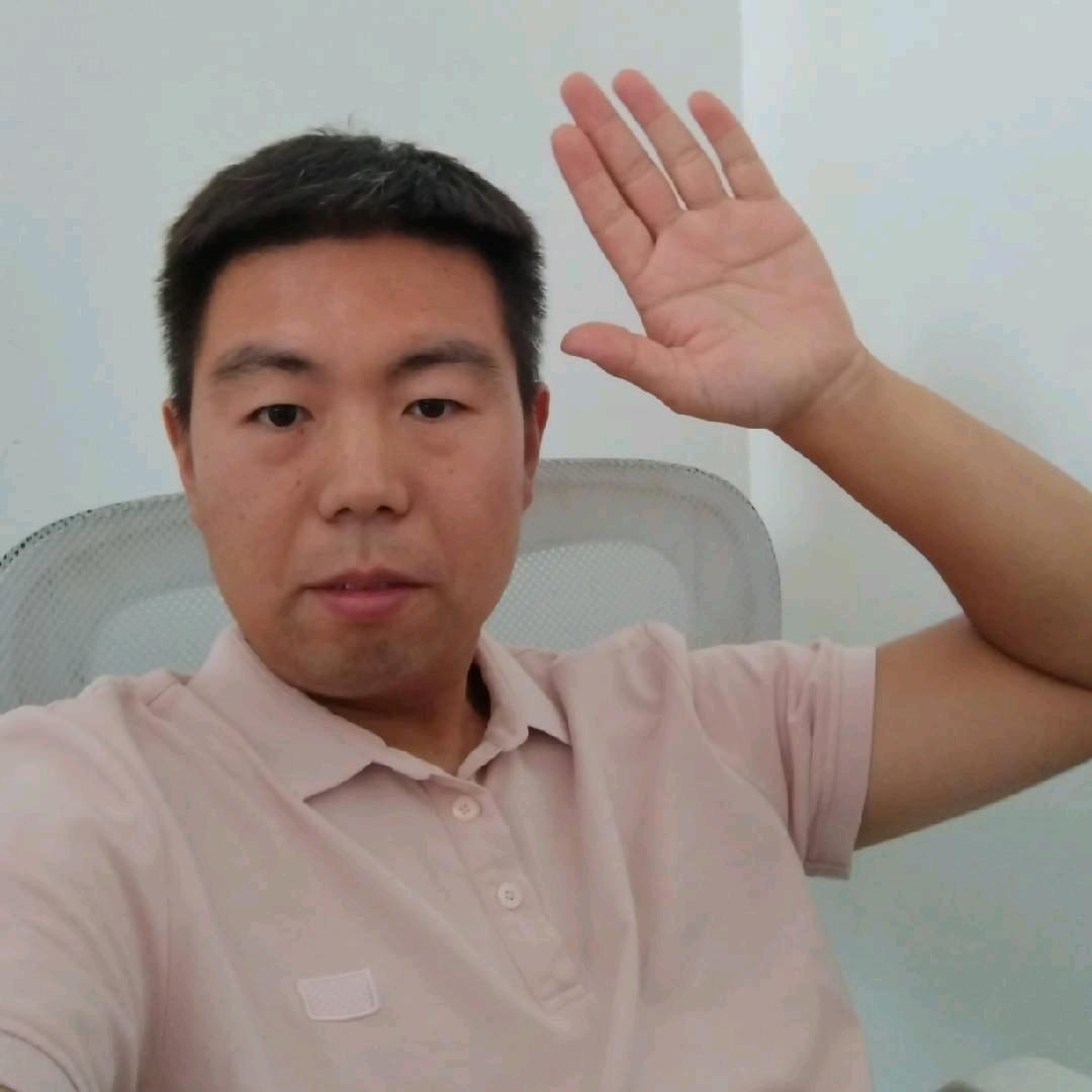 老靳撩车
