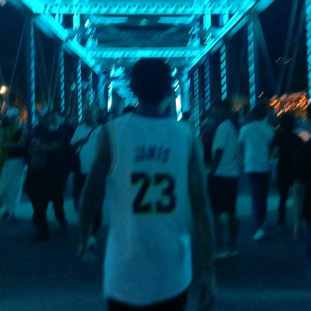 练习两年半的钓鱼实习生