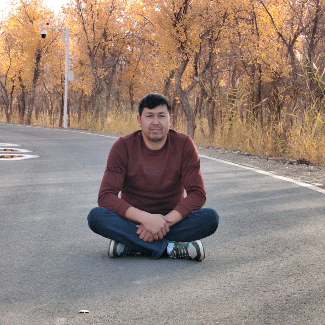 吾斯曼江👩‍❤️‍👨