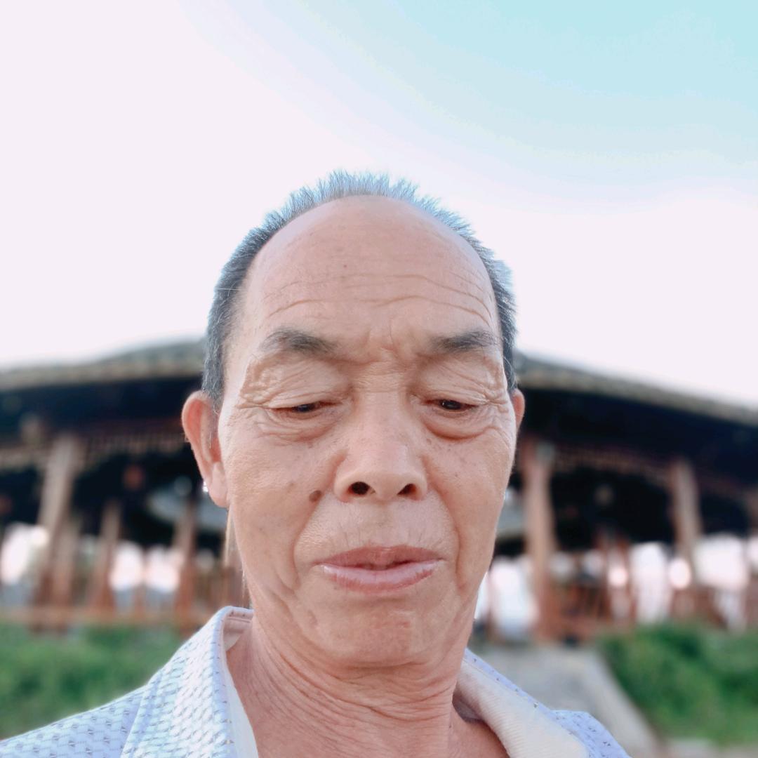 杨正芳
