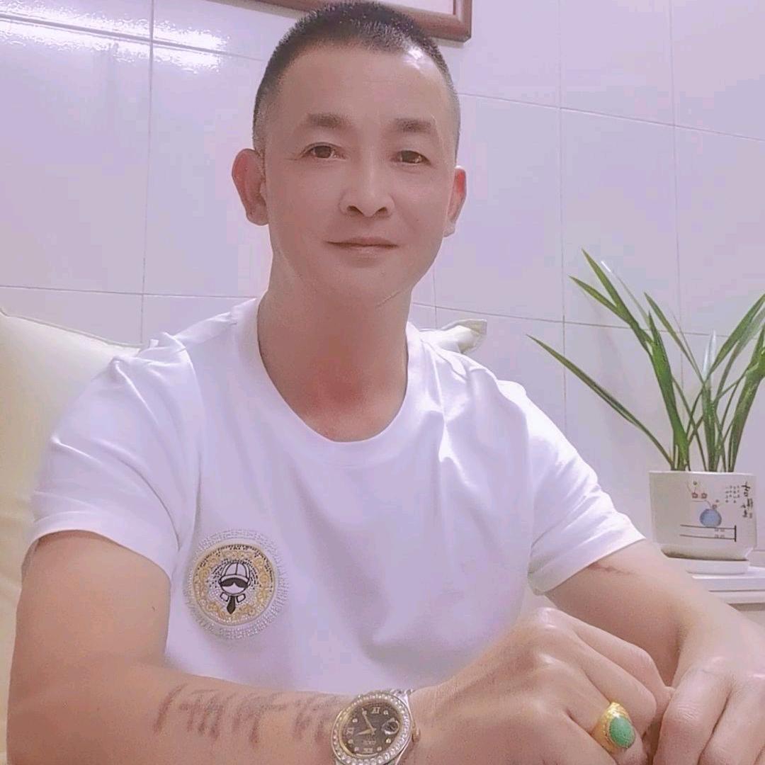 读不懂人心钢铁侠阿杜《记录自己的人生》
