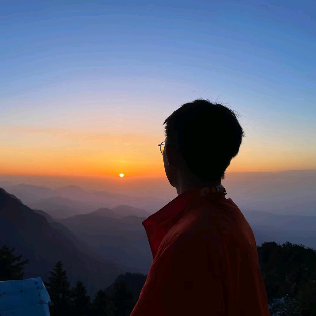 凛 羽✨