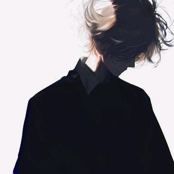氼乚