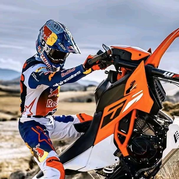 🥷不正经的摩修佬