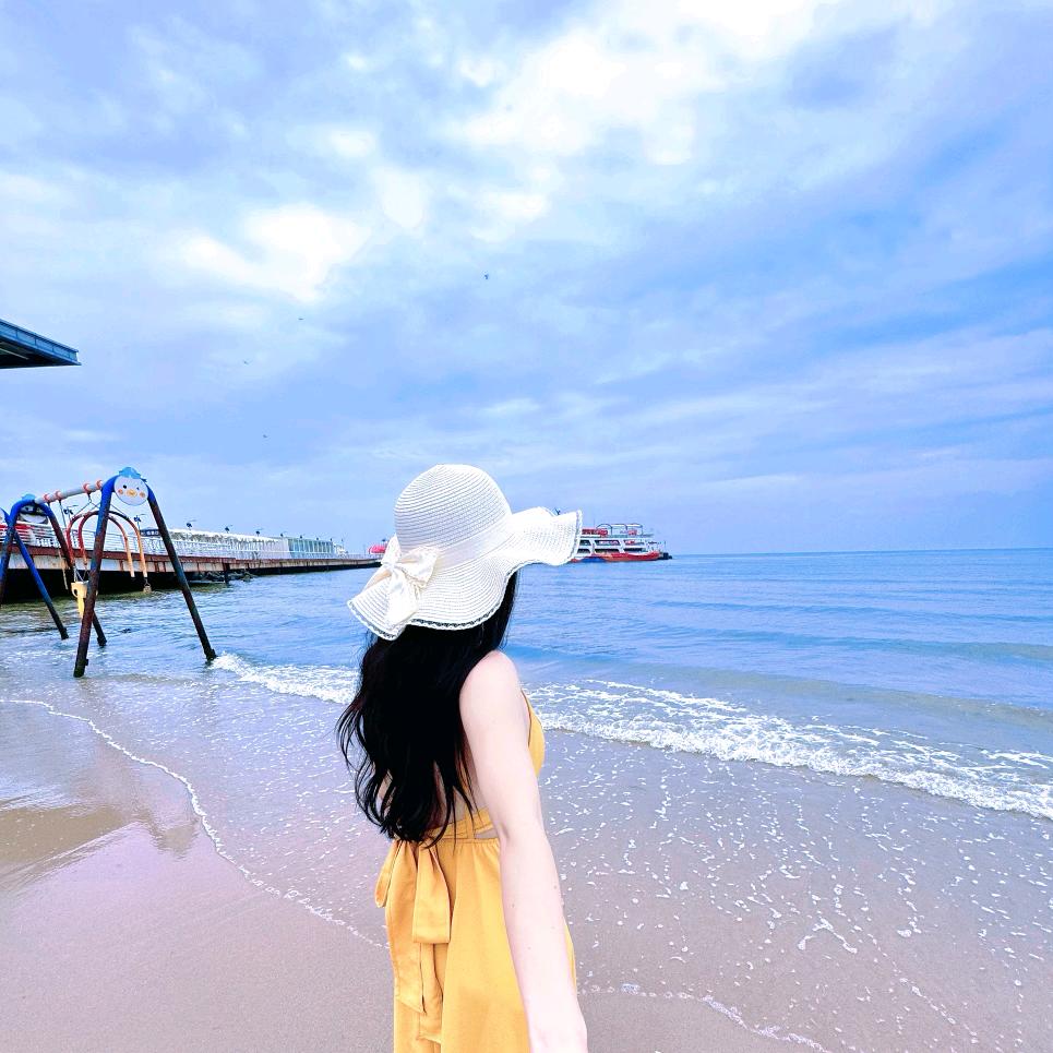 猫小咪（爱玩小游戏）上午10点10分直播