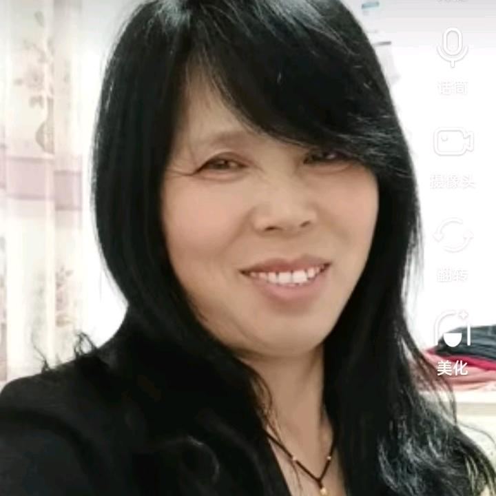 每天都笑笑