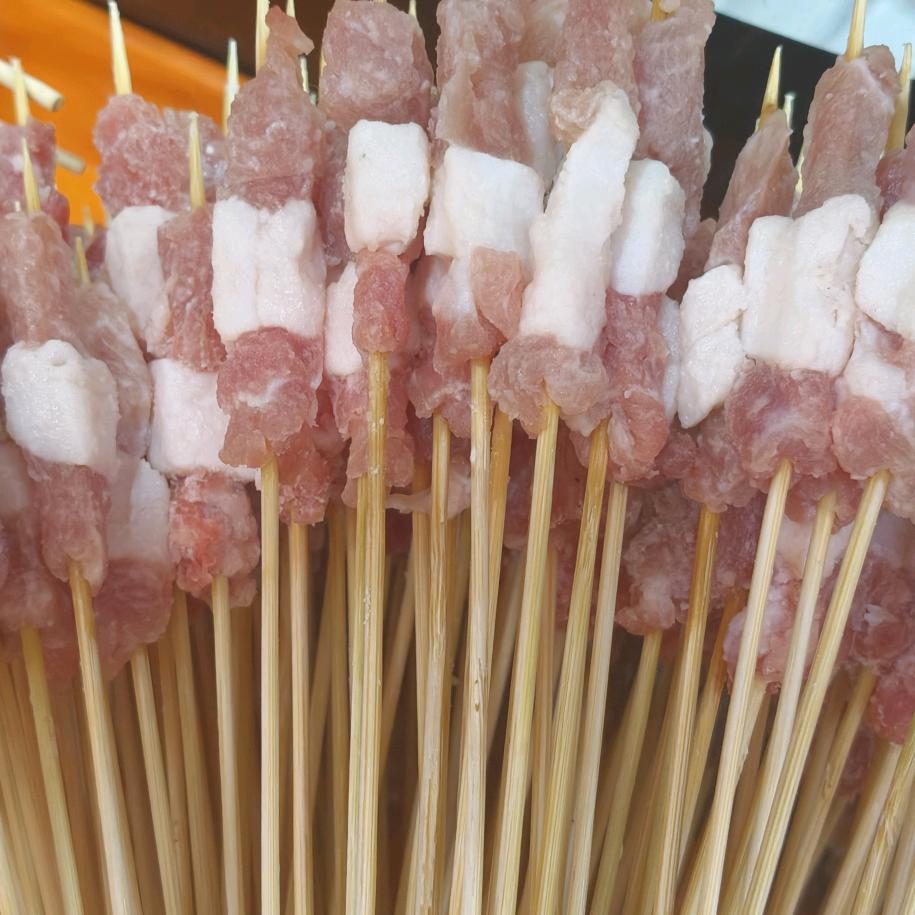 罗大姐秘制大油边烧烤