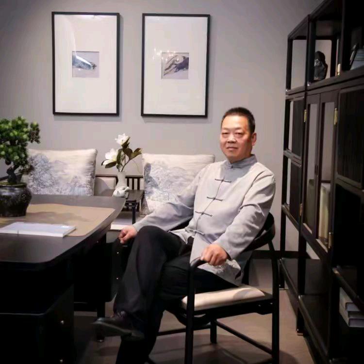 卍逸铭🐖🐇🐎💰