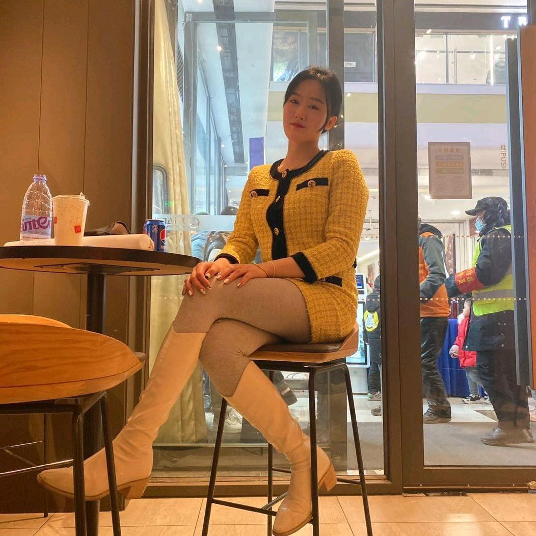 乌市小红娘慧慧（🉑丝）