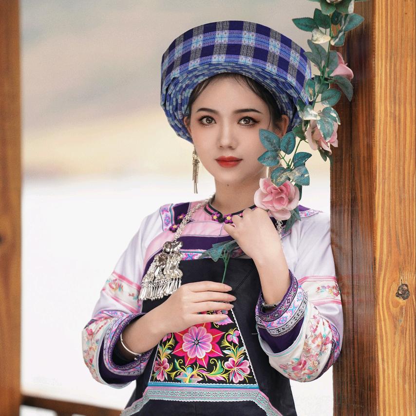 哈妮（布依族）