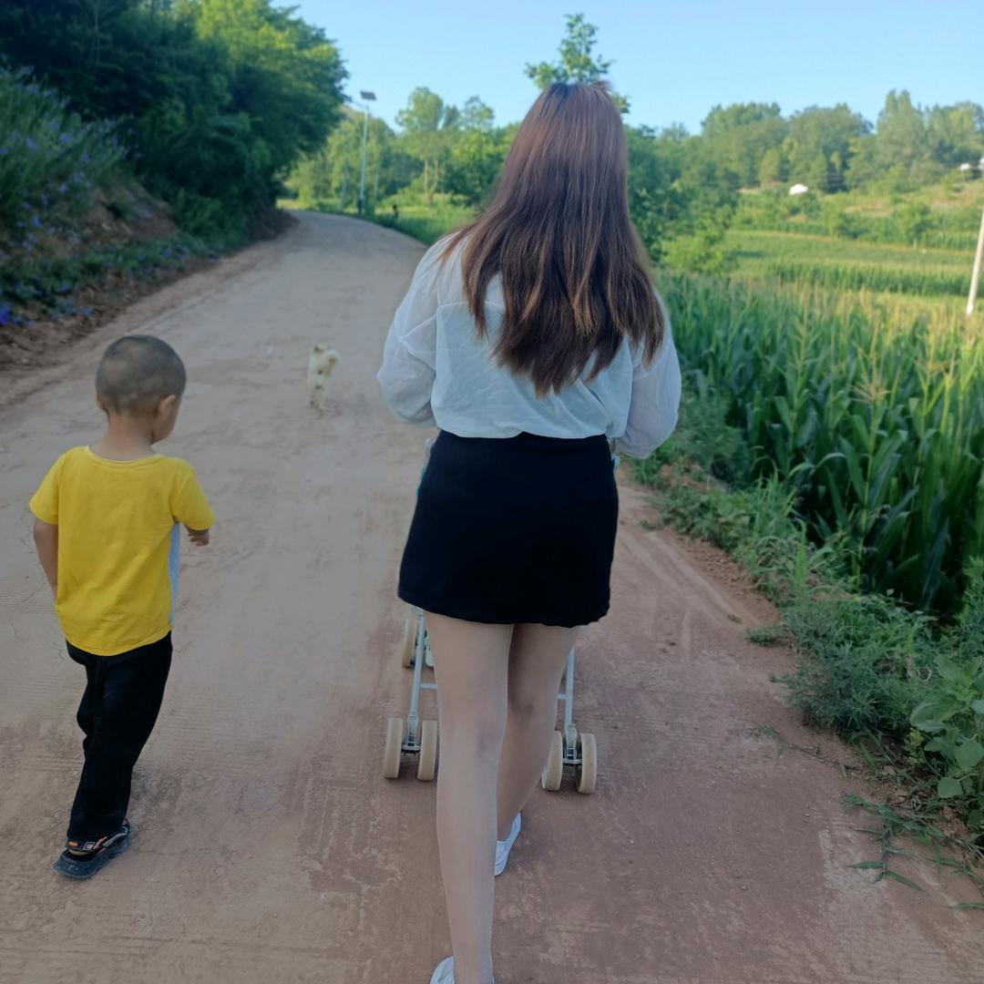 所有不合时宜的相遇，都遗憾的令人窒息