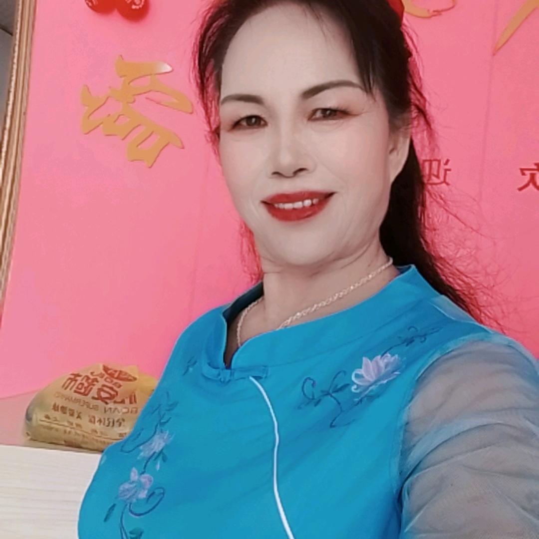 谢利英：喜欢跳舞，以舞交友！