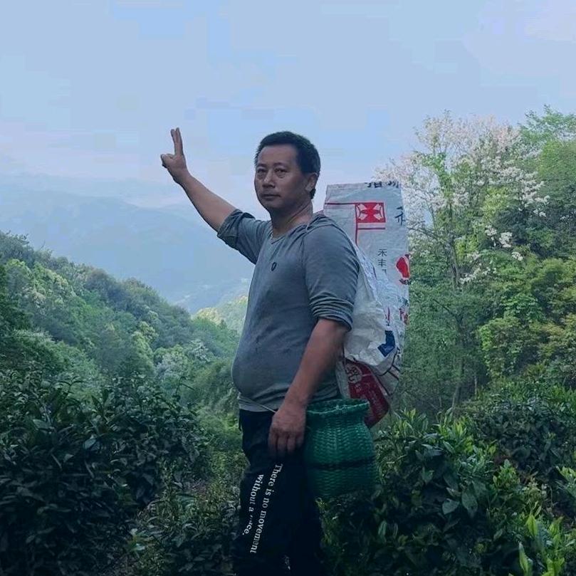 祁之岩茶业老黑