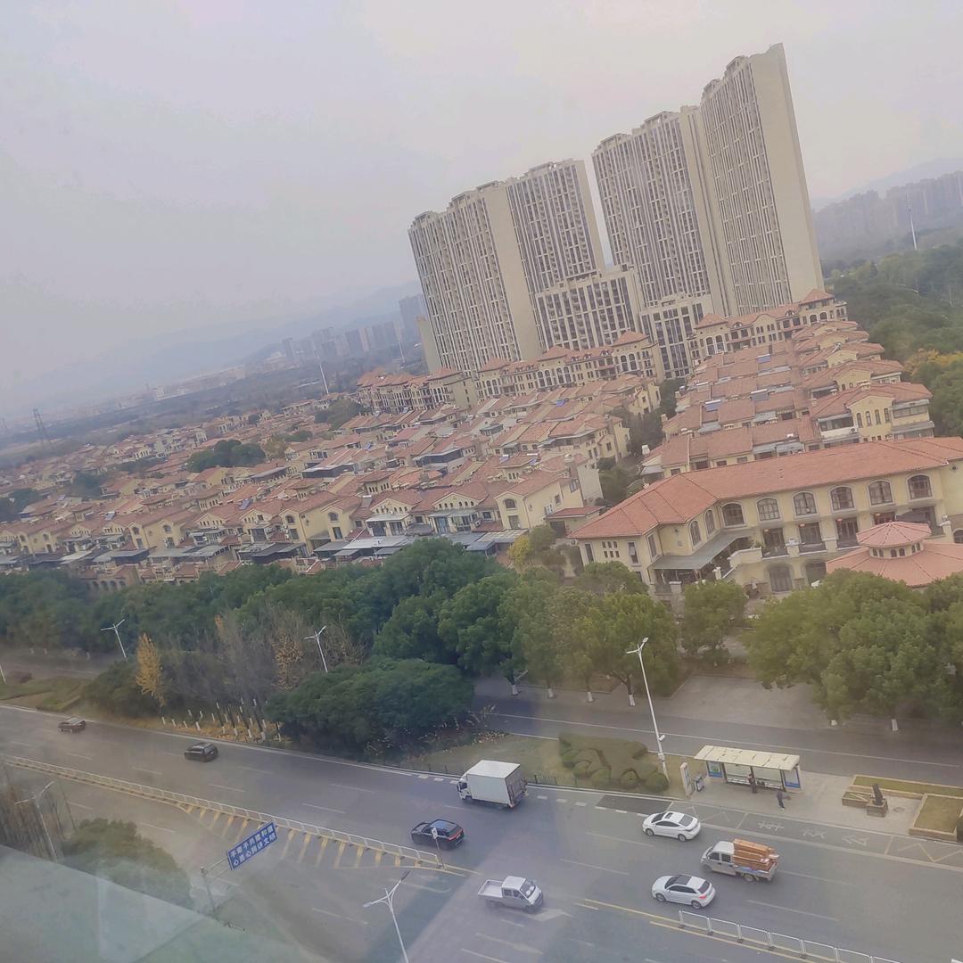 小叶，曾用名，奶名叶忠秀，校名秀珍