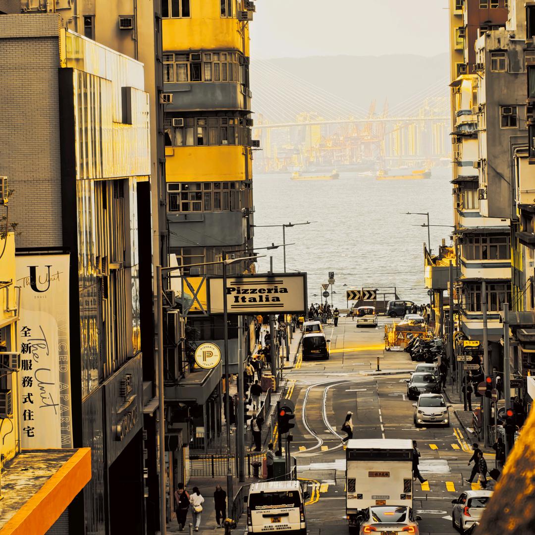 早起一杯冰美式