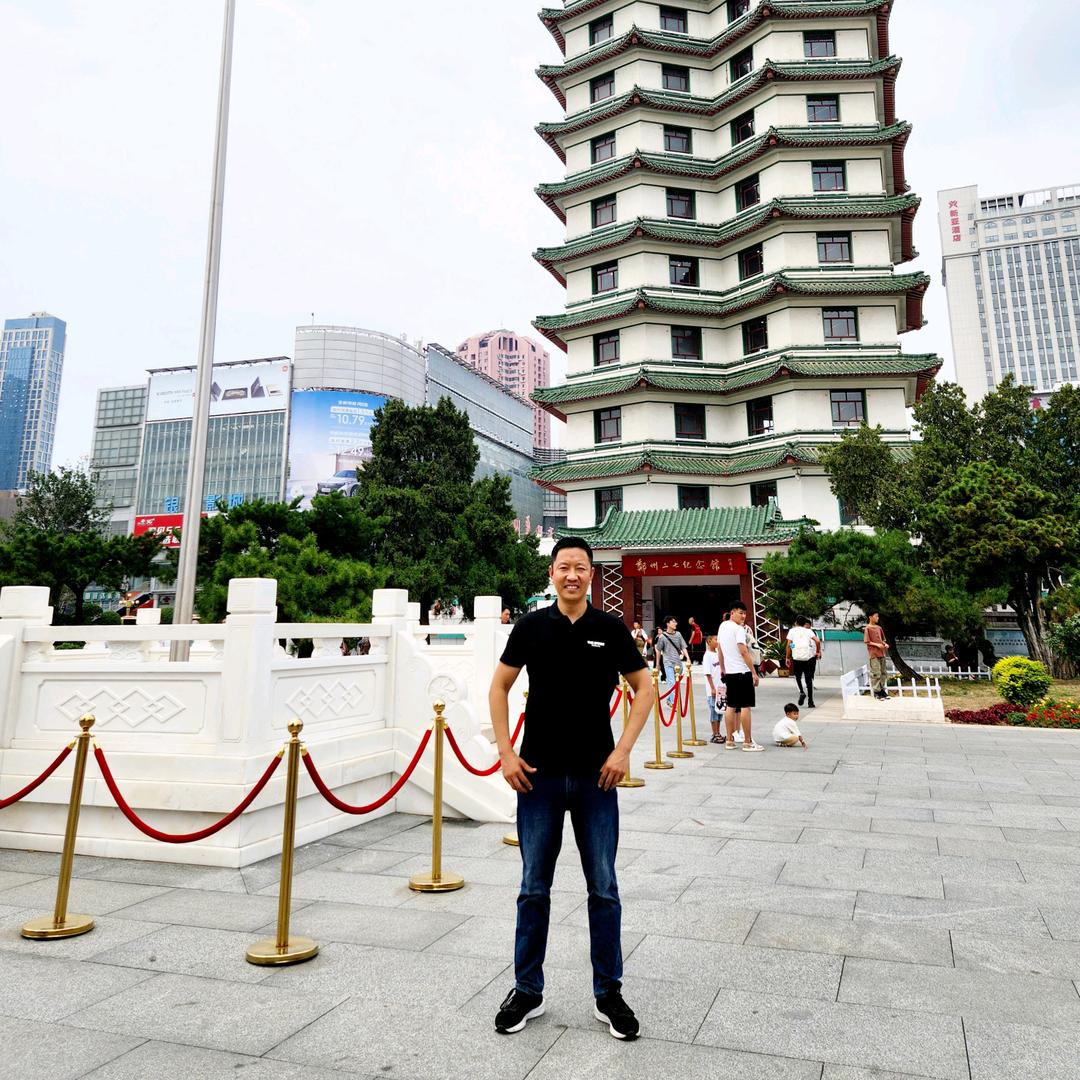 大步教育楚老师（缺缝纫工）