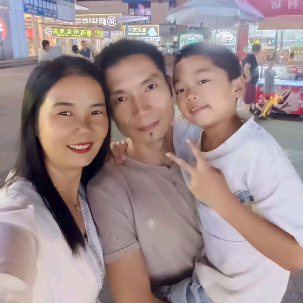 超大专业吊顶（葡萄哥）