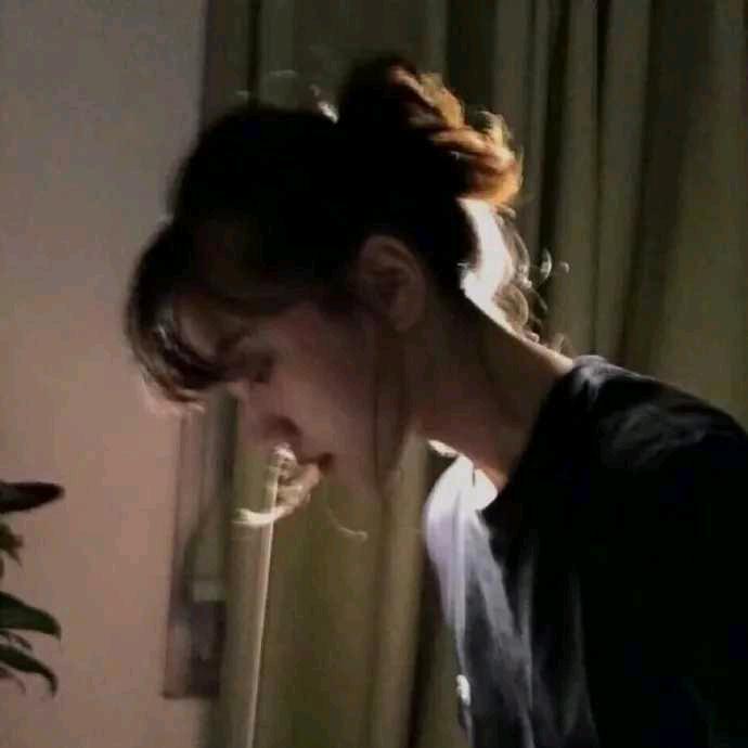 念安.