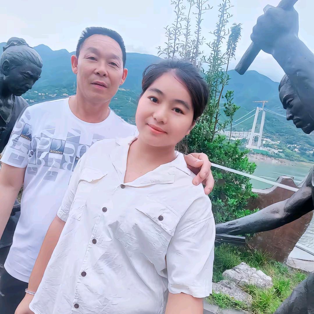 ♬ 老刘夫妻俩♥♛相差19岁*^_^*