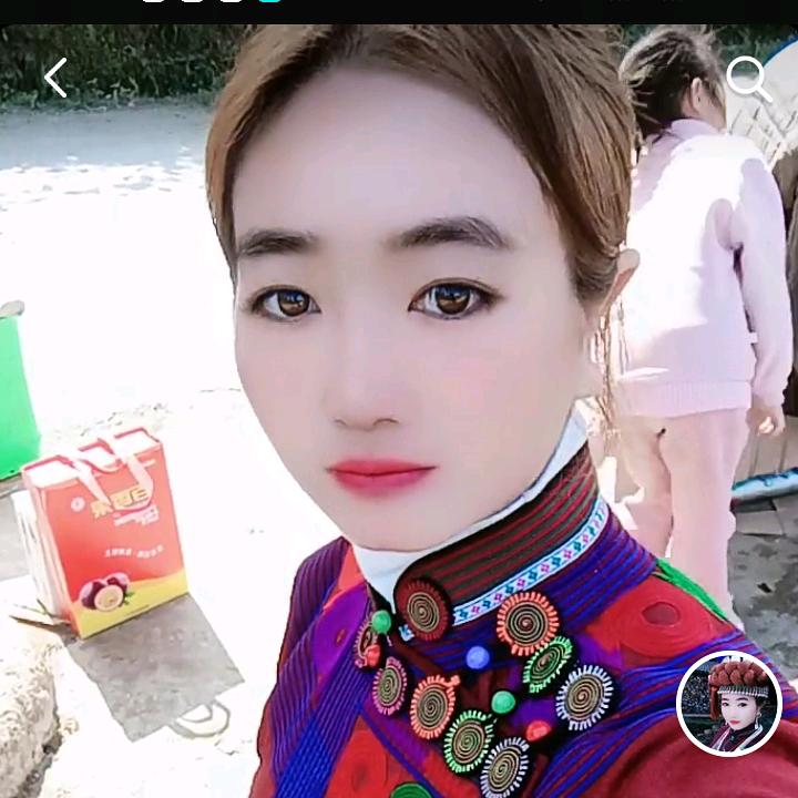天天难过。😭😭💚💚