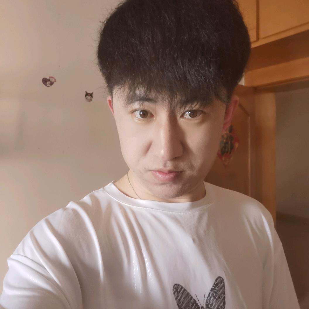 小鱼不吃盐