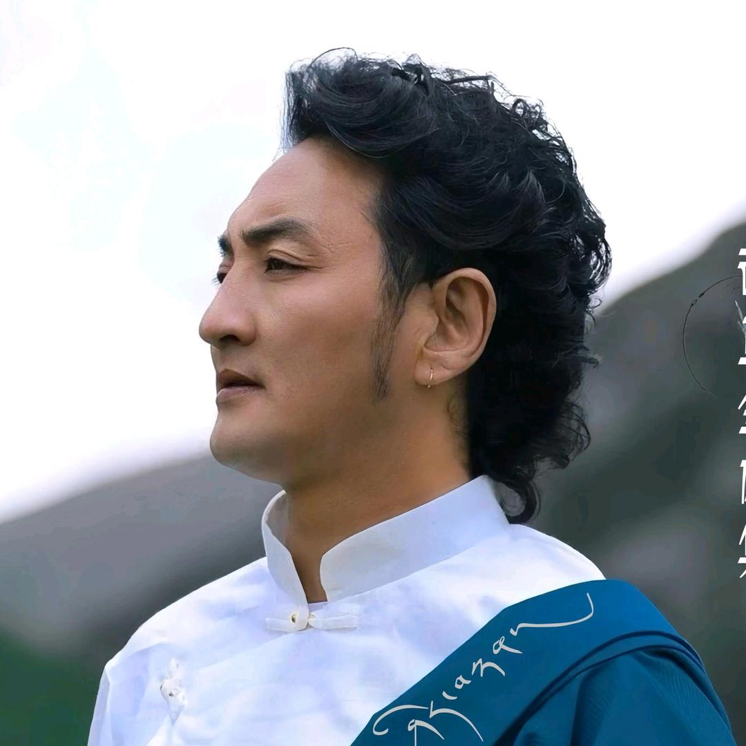 谢旦（曲甲）🎸