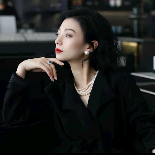 西子小老板娘~轻奢女装精选