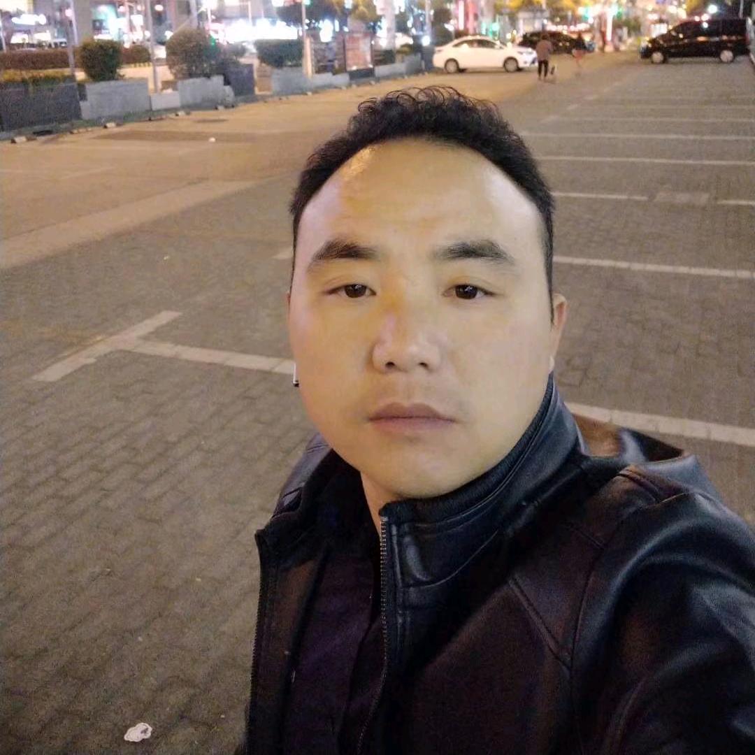 （劉亮）