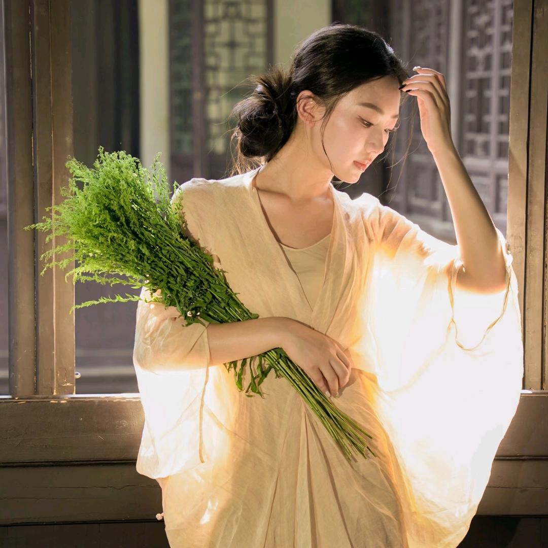 🌿明月