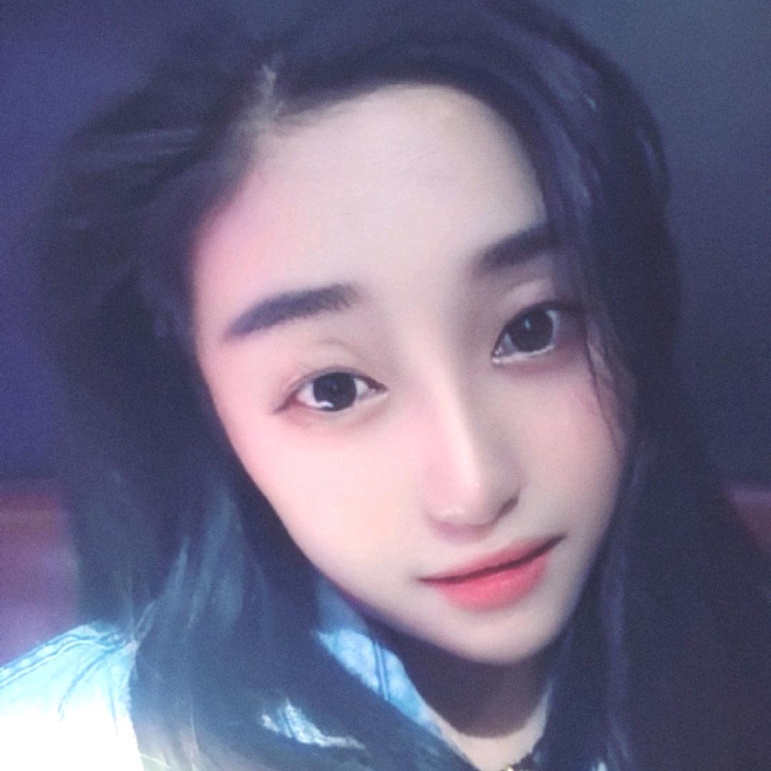 目光还在捉迷藏