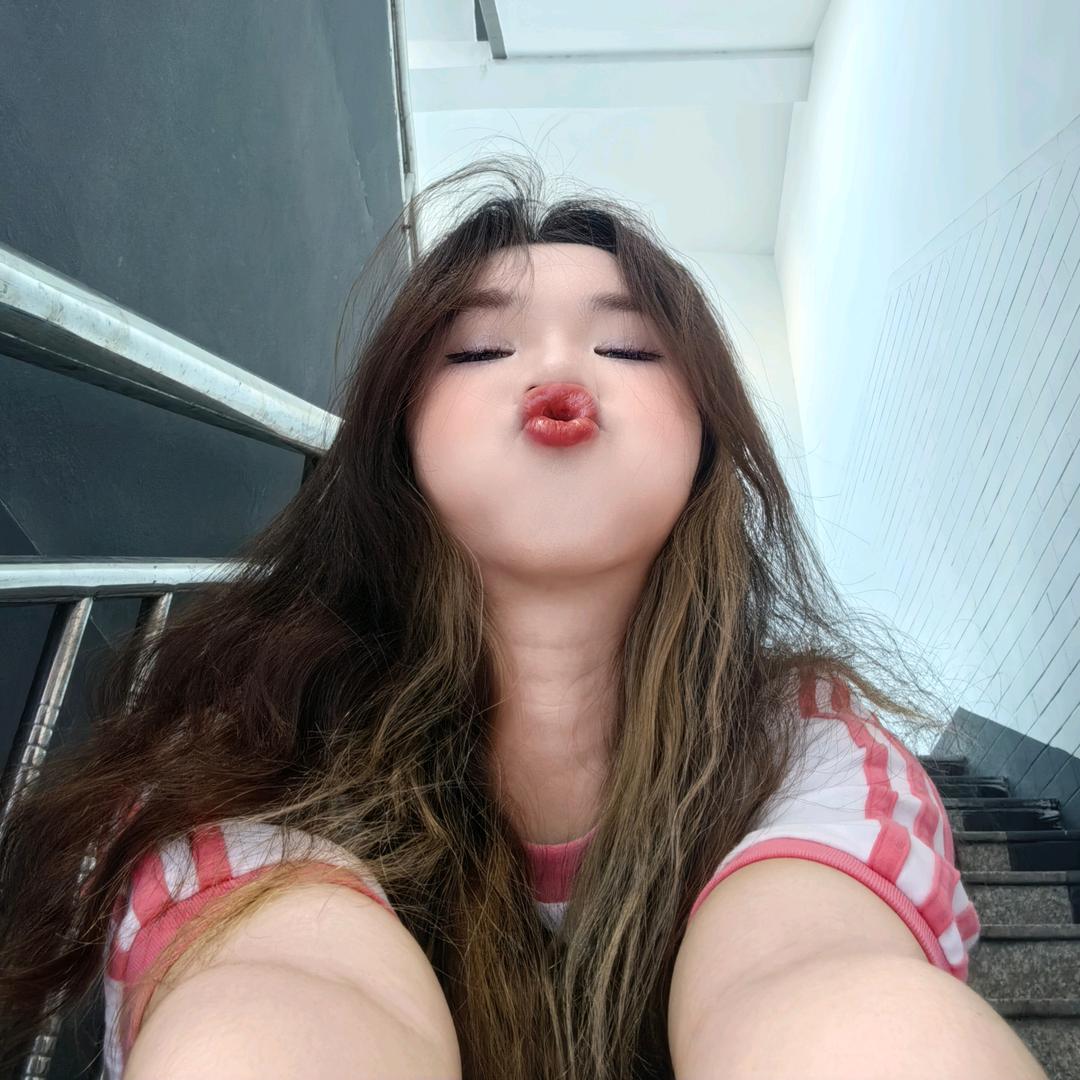 vivi晨与曦