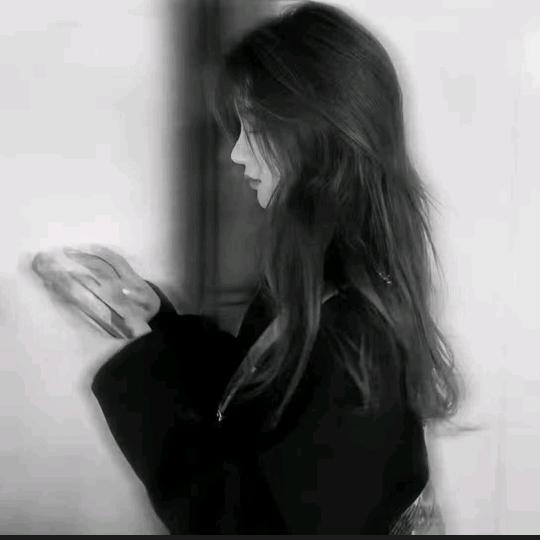 ℳ.萱.