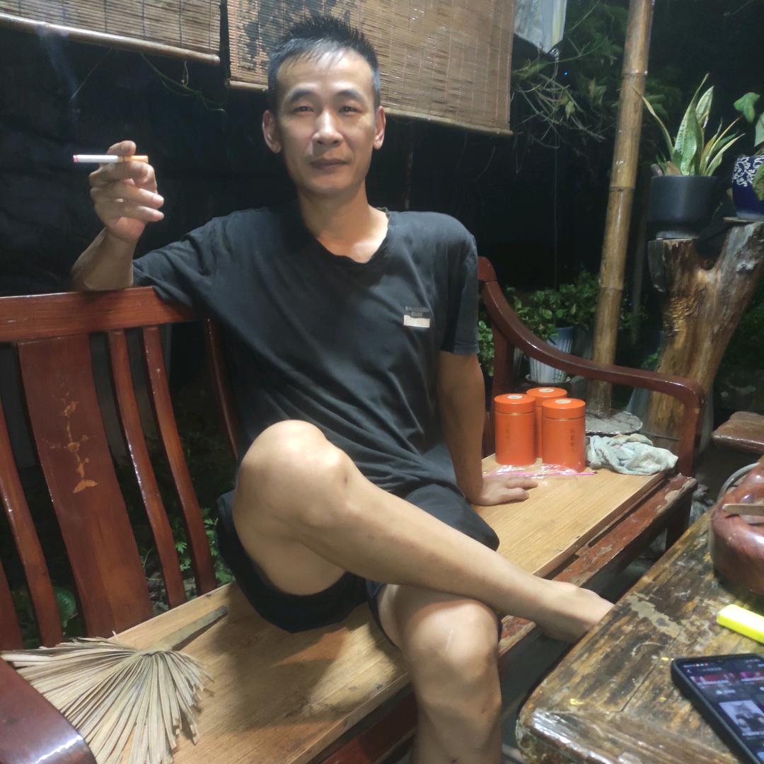风情哥