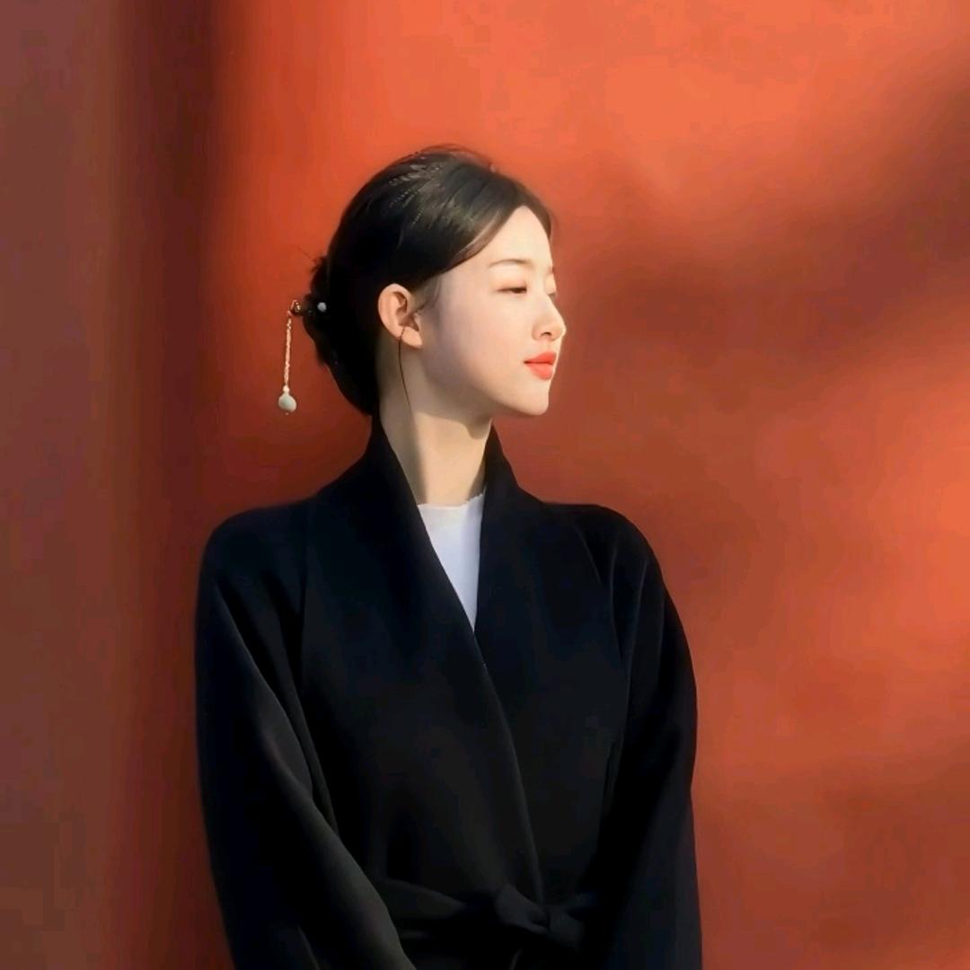 柯雯$$