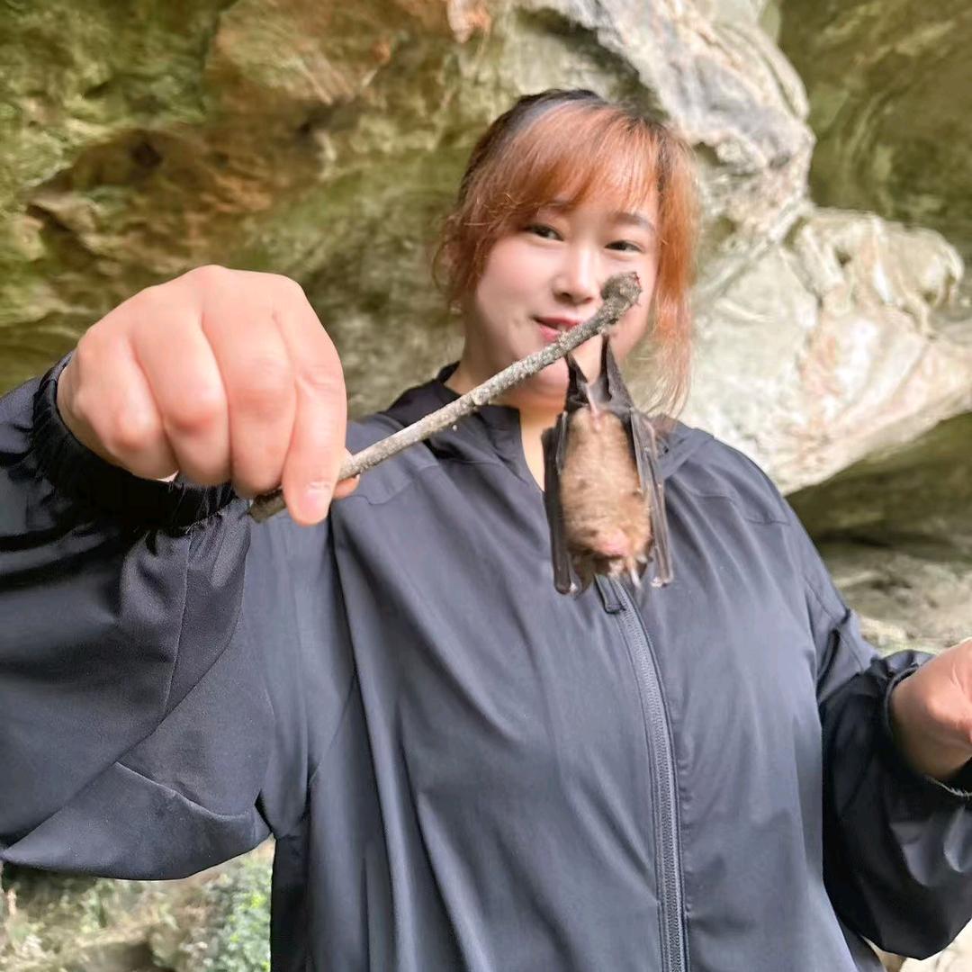 🐾ꦿ萝卜邓猪脚 ᭄ღ