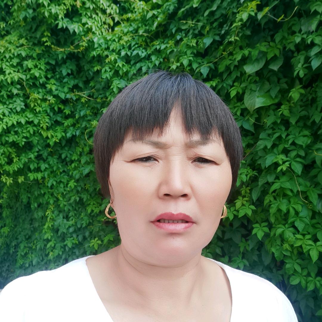 东川妹，是一名唱歌主播，每天晚上9点开播