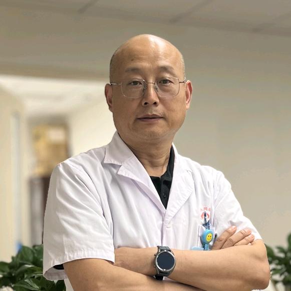 骨头喊疼Call老王