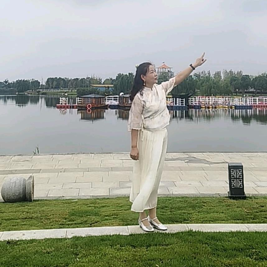 景色秀丽