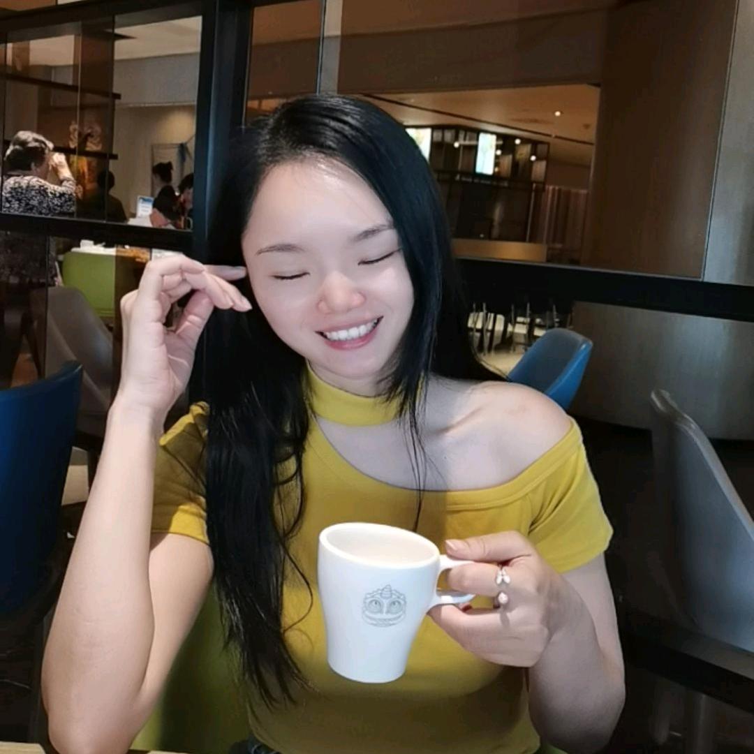 玉玉𝓝.𝓙
