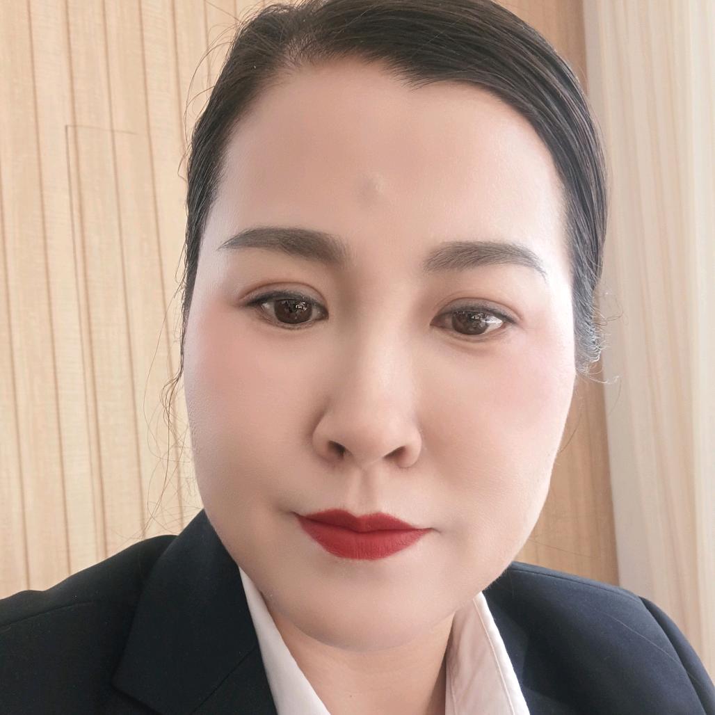 巨龙庭院汪汪