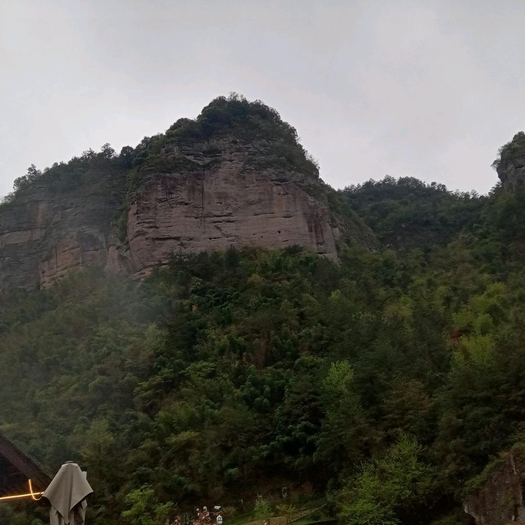 《顺我者昌，逆我者亡》