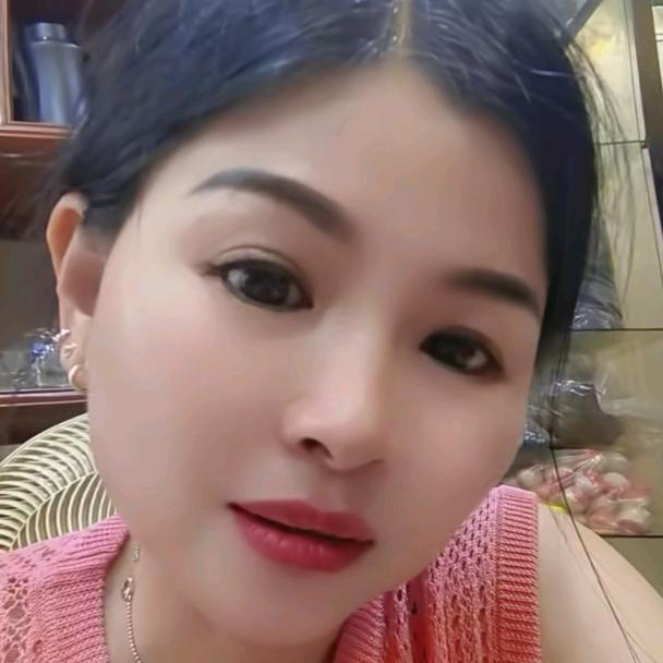 媚娘🐯(我不坚强，懦弱给谁看)