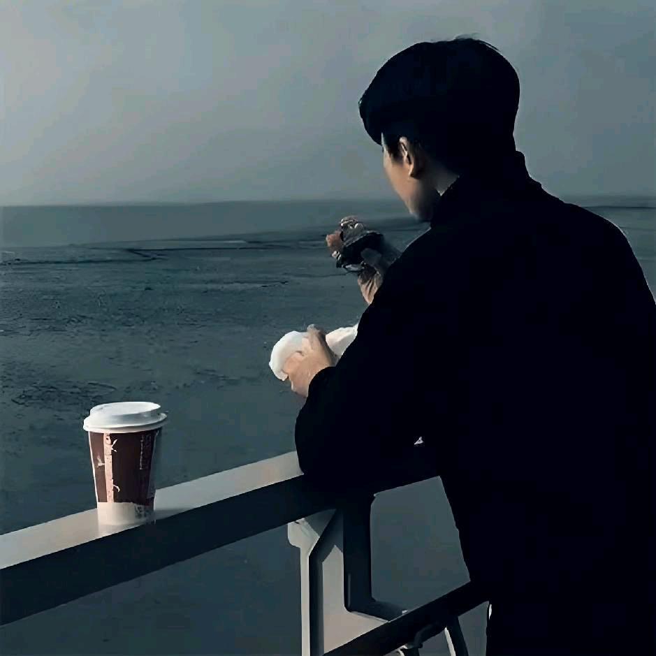 🦋ꦿ໊余生᭄🕊随心᭄ꦿᩚ٭腾冲小哥