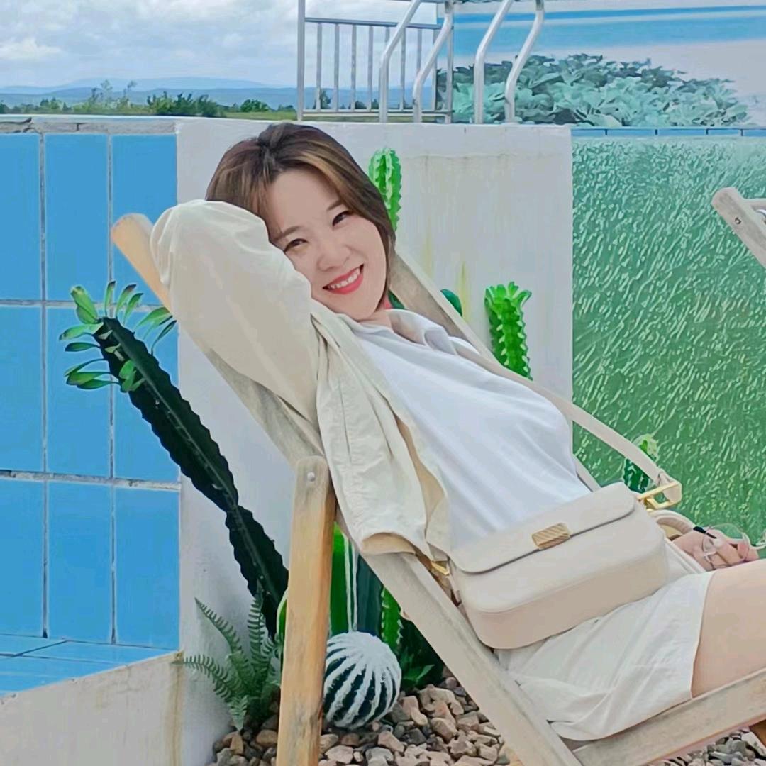 我是你小姨妈呀💓