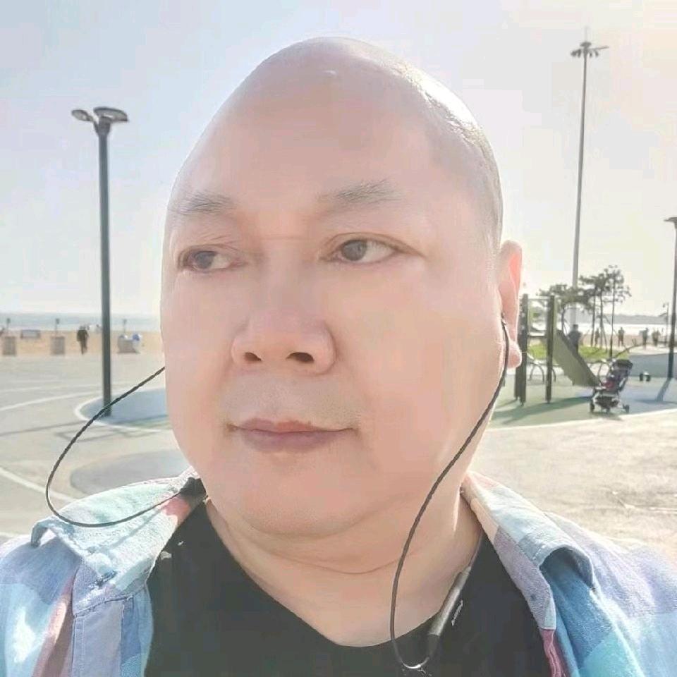 刘建平